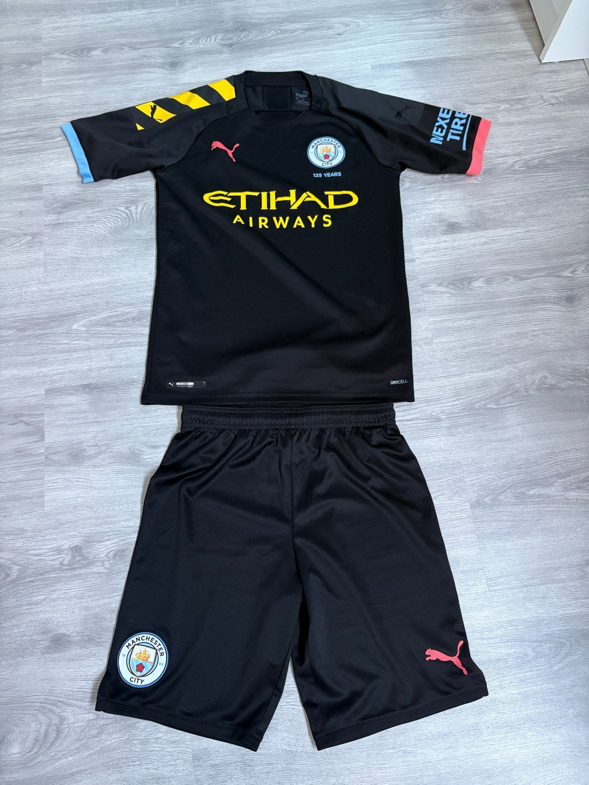 Manchester City uit tenue Maat XS, Zwart, Ophalen of Verzenden, Zo goed als nieuw, Voetbal