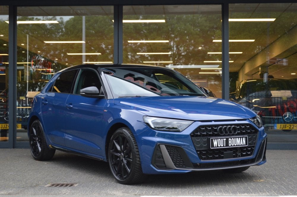 Audi A1 Sportback 30 TFSI S-Line Aut. Led Virtual Acc Camera, Leder en Stof, Bedrijf, 3 cilinders, Geïmporteerd
