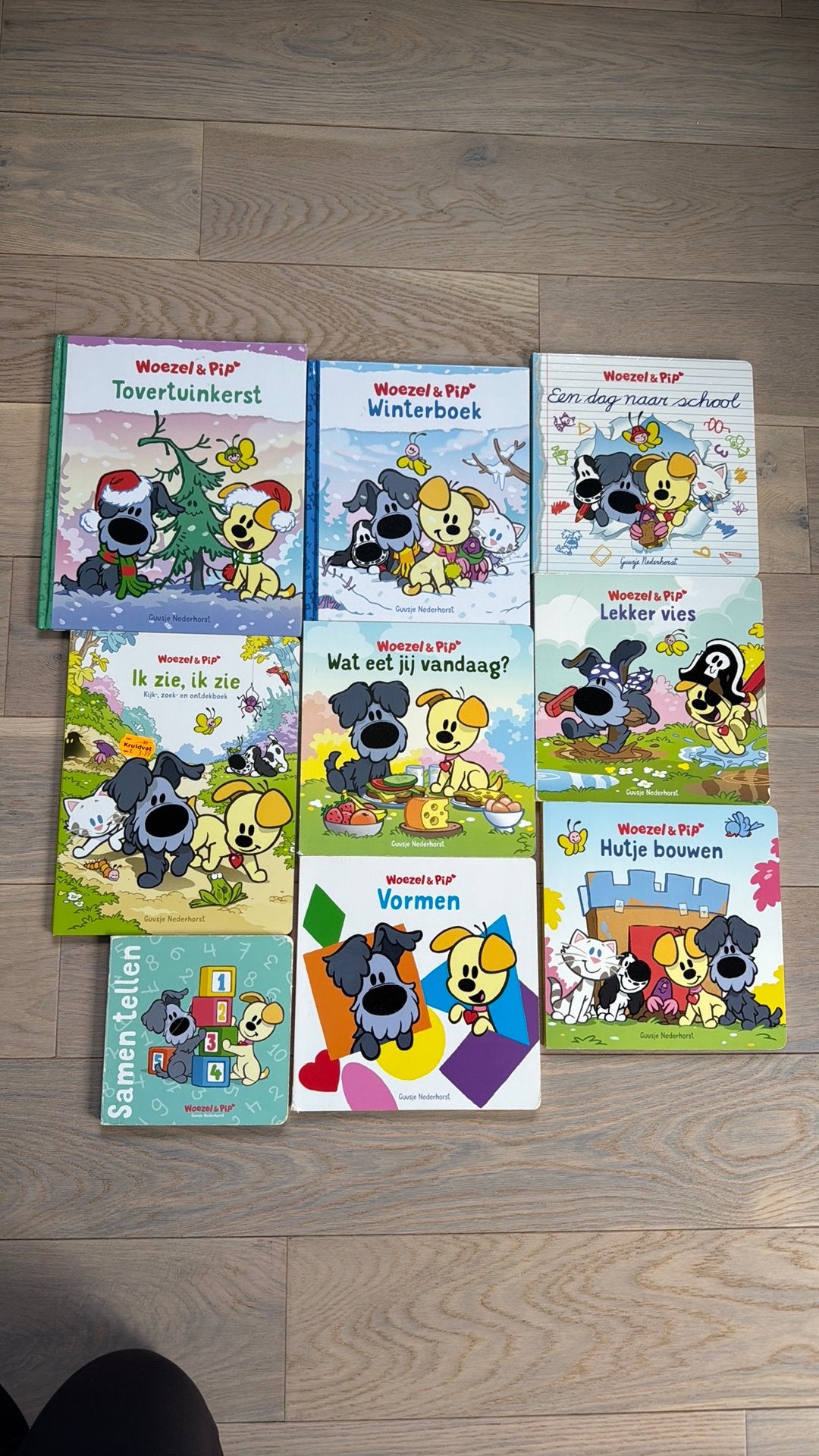 9 woezel en pip boeken, Ophalen of Verzenden, Zo goed als nieuw, Uitklap-, Voel- of Ontdekboek, 1 tot 2 jaar