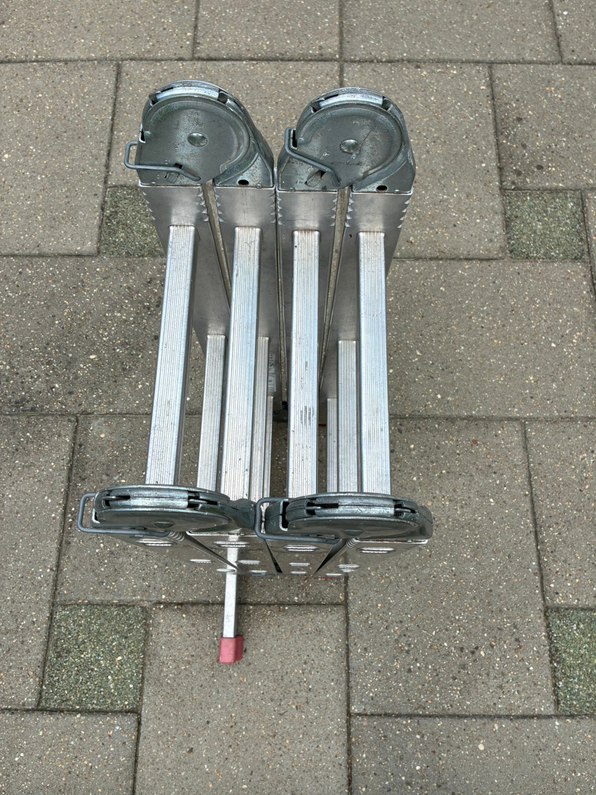 Ladder type alupro type 700073, Ophalen of Verzenden, Zo goed als nieuw, 2 tot 4 meter