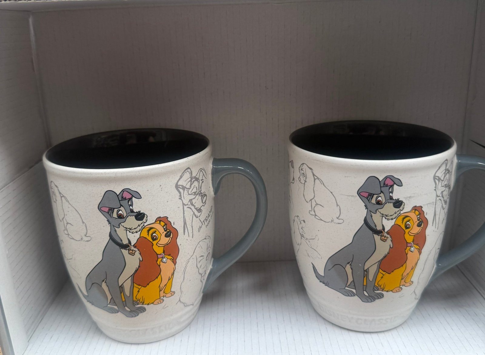Disney Lady en de Vagebond mokken Set van 2 Disney Classics, Rond, Ophalen of Verzenden, Zo goed als nieuw, Aardewerk