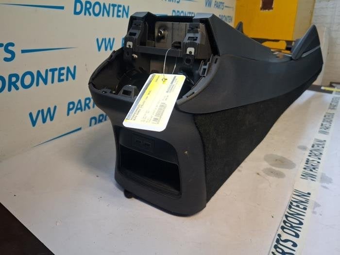 Middenconsoles van een Alfa Romeo Stelvio, Gebruikt, -, Verzenden, -