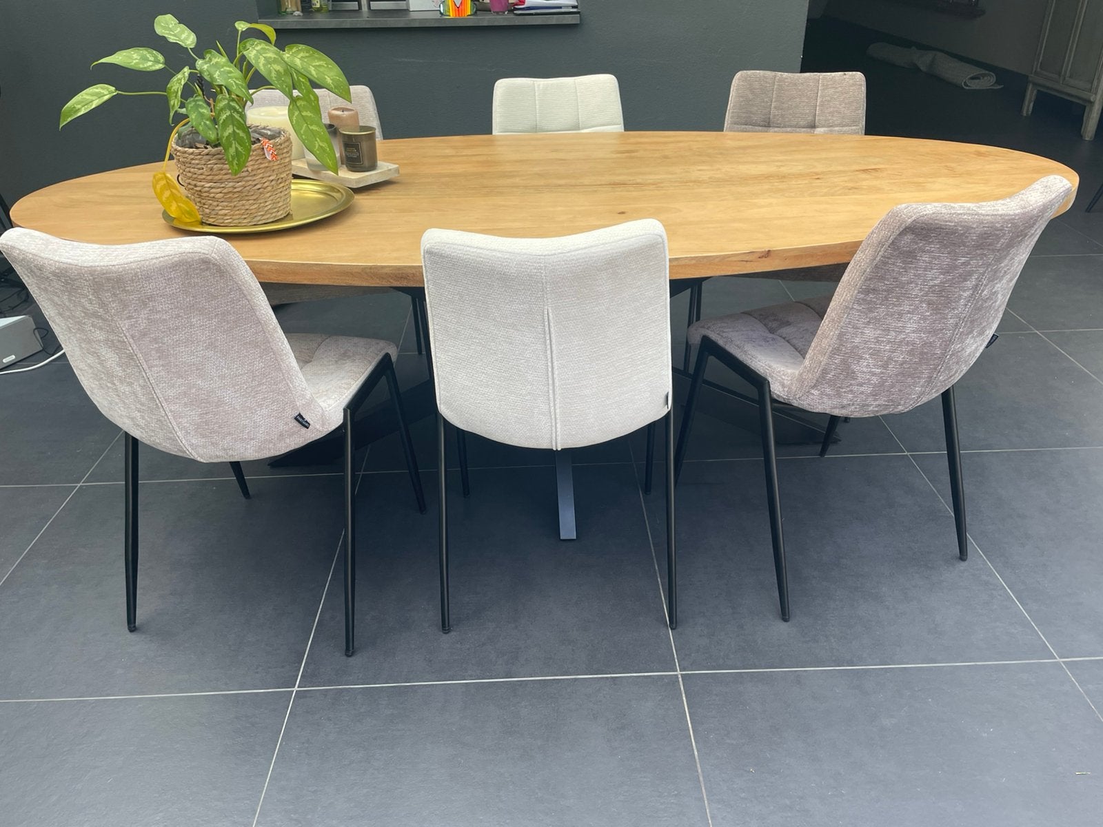 Hoppe eetkamerstoel, nieuw, leverbaar in 3 kleuren. Voorraad, Huis en Inrichting, Stoelen, Overige kleuren, Nieuw, Stof, Vijf, Zes of meer stoelen