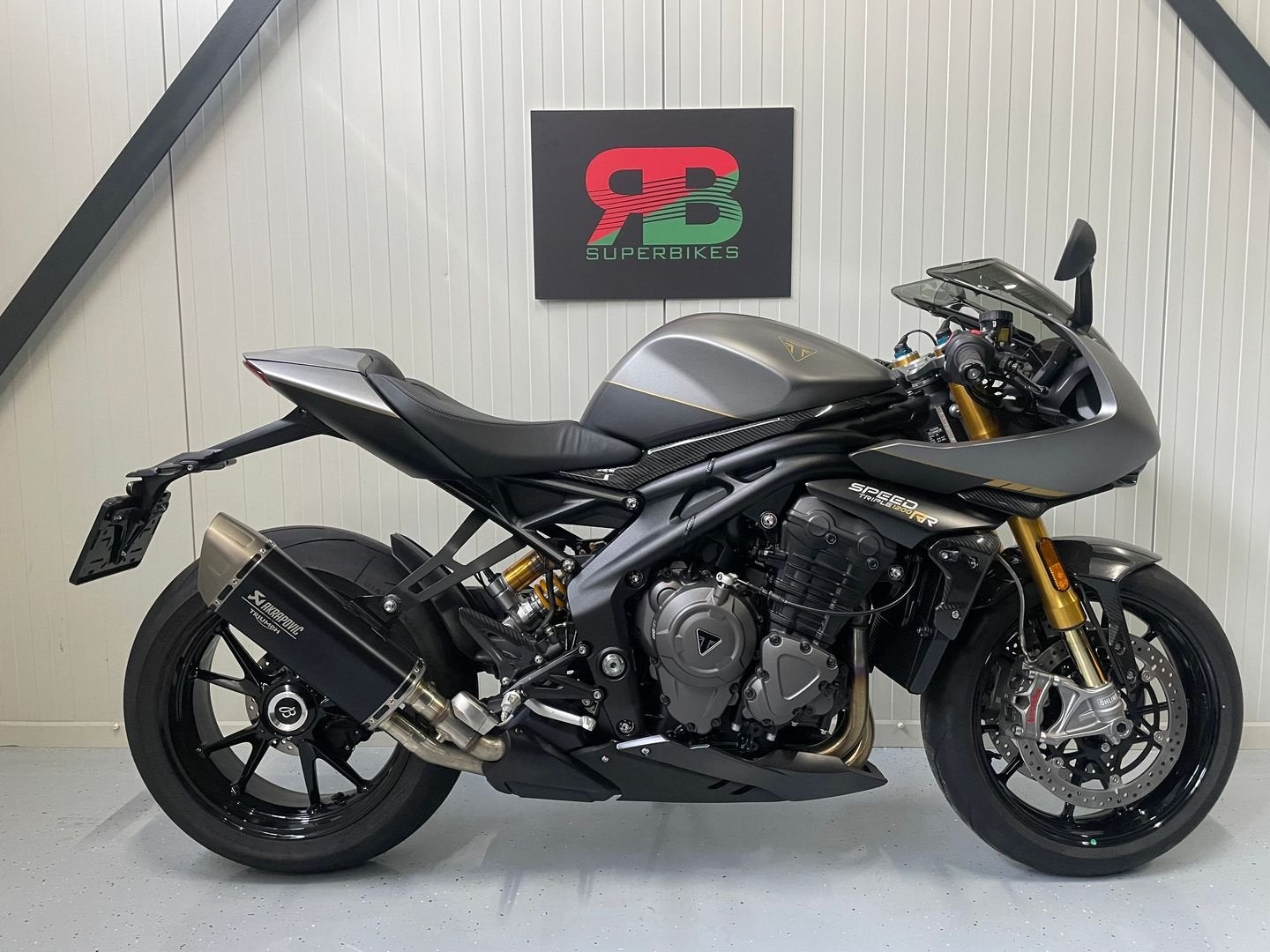 TRIUMPH Breitling (bj 2024) 137 km, 1160 cc, Bedrijf, Onbekend, TRIUMPH