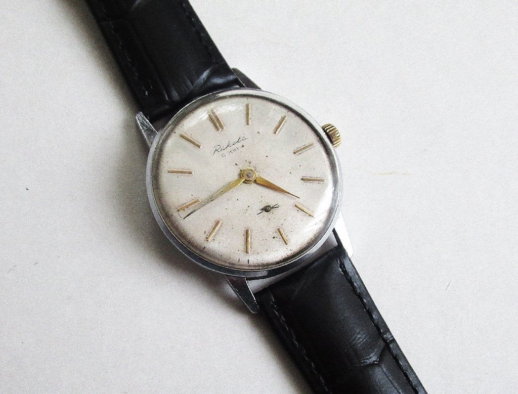 Vintage RAKETA mechanisch herenhorloge, made in USSR, de 70., Ophalen of Verzenden, Staal, Overige merken, 1960 of later