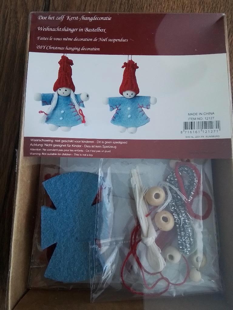 Doe het zelf kerst/ hangdecoratie, Diversen, Kerst, Ophalen of Verzenden, Zo goed als nieuw