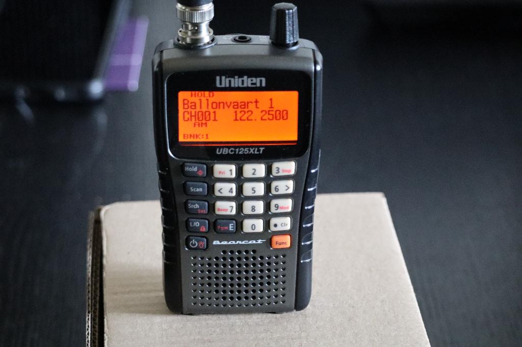 Uniden UBC 125 XLT, Telecommunicatie, Scanners, Verzenden, Zo goed als nieuw, 500 kanalen of meer, Draagbaar