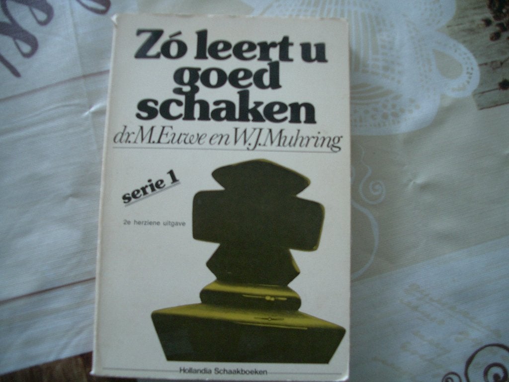 schaken euwe muhring boek hollandia leren koning pion loper, Een of twee spelers, Ophalen of Verzenden, Gebruikt, Reisspel
