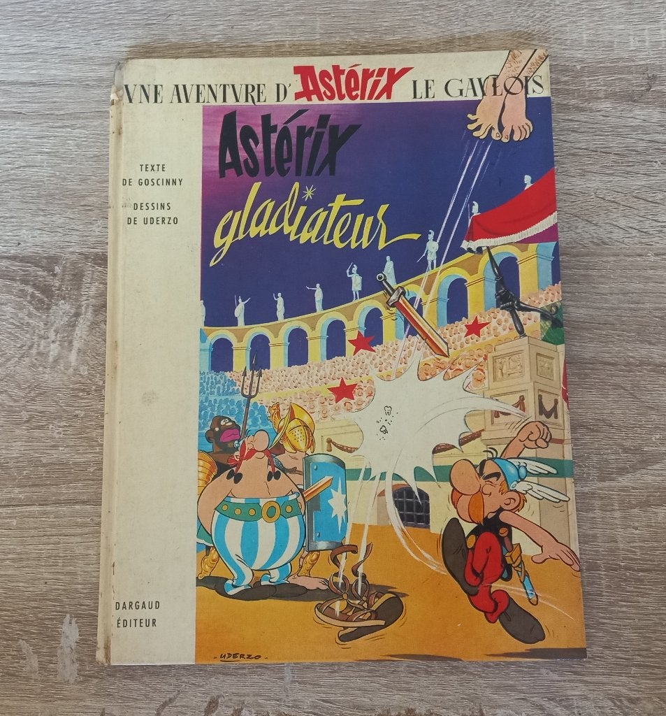 Asterix Gladiateur (als gladiator, Frans hardcover), Gelezen, Eén stripboek, Ophalen of Verzenden, Goscinny & Uderzo