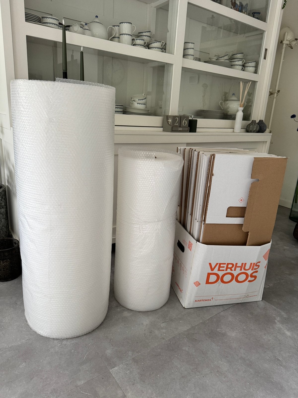Verhuisdozen en noppenfolie, Ophalen, Zo goed als nieuw, 15 m² of meer, Folie
