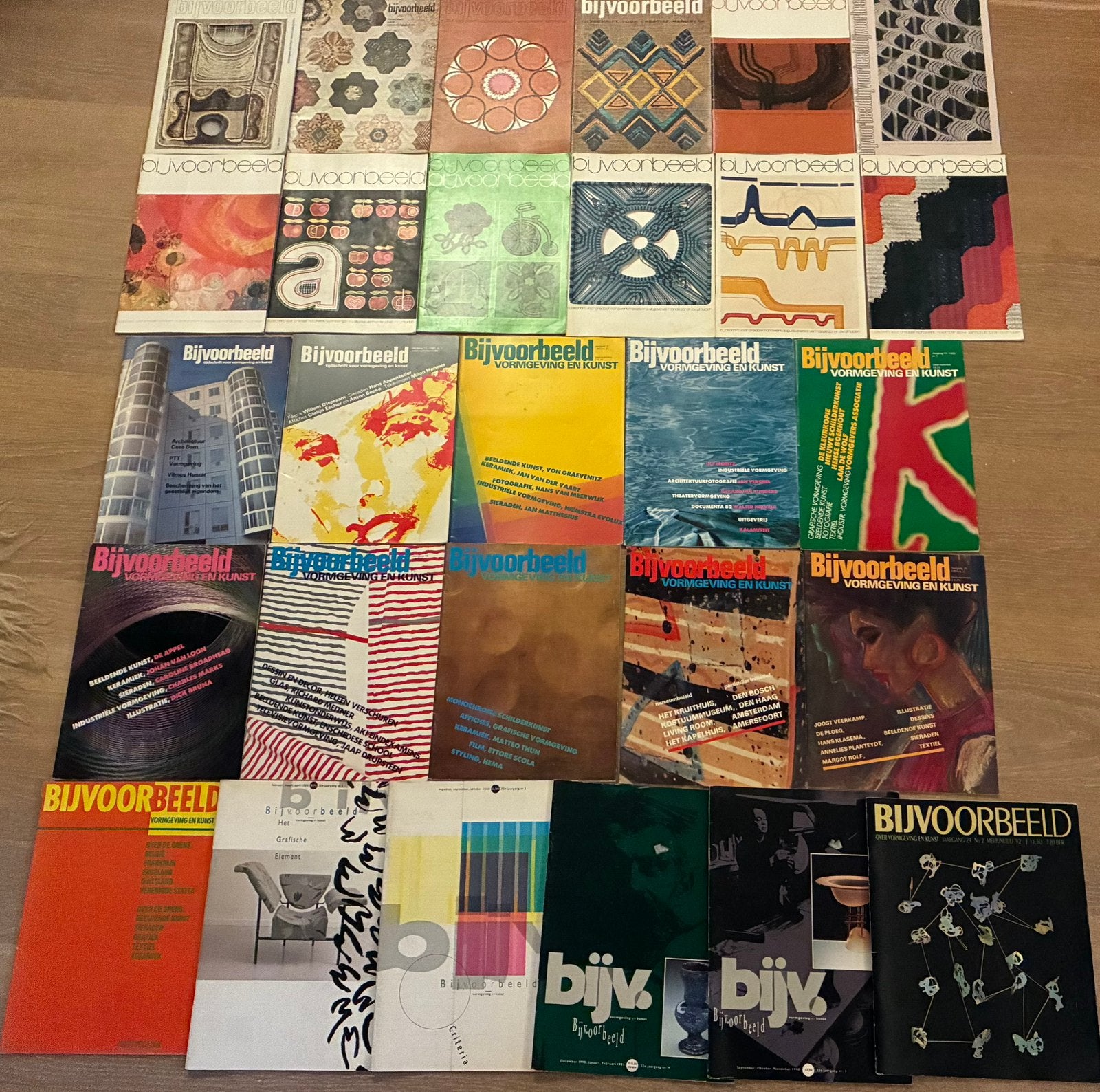 Bijvoorbeeld vormgeving en kunst 1970-1990, Boeken, Ophalen of Verzenden, Gelezen, Overige typen