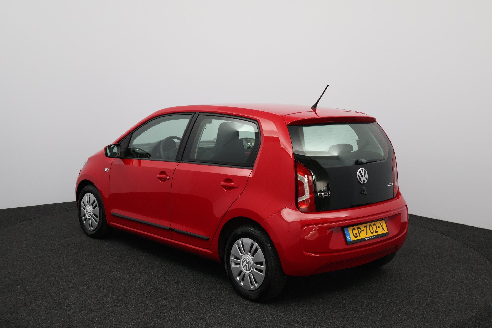 Volkswagen up! 1.0 move up! BlueMotion/ Airco!/ 5-DRS/ Radio, Voorwielaandrijving, Stof, Gebruikt, 840 kg