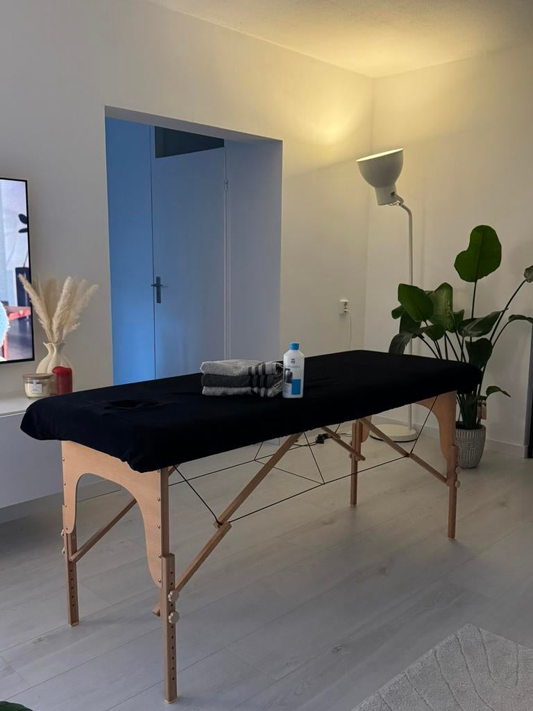 Massage 60 min —> 50 euro, Ophalen of Verzenden, Zo goed als nieuw, Massagetafel