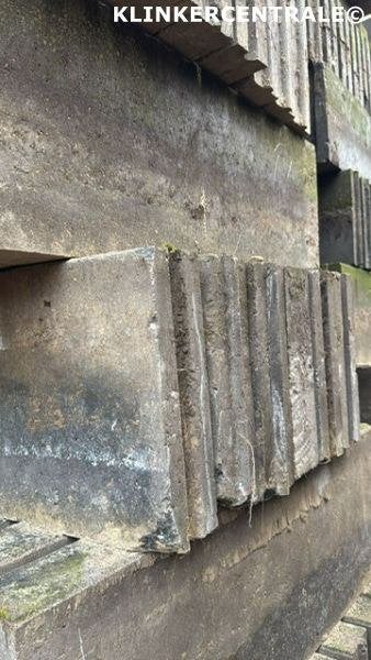 180m1 grijs betonbanden 10x30x100cm stoep/trottoir/opsluitb., Bij dit gebruikte product niet meer te achterhalen., Gebruikt, Verzenden