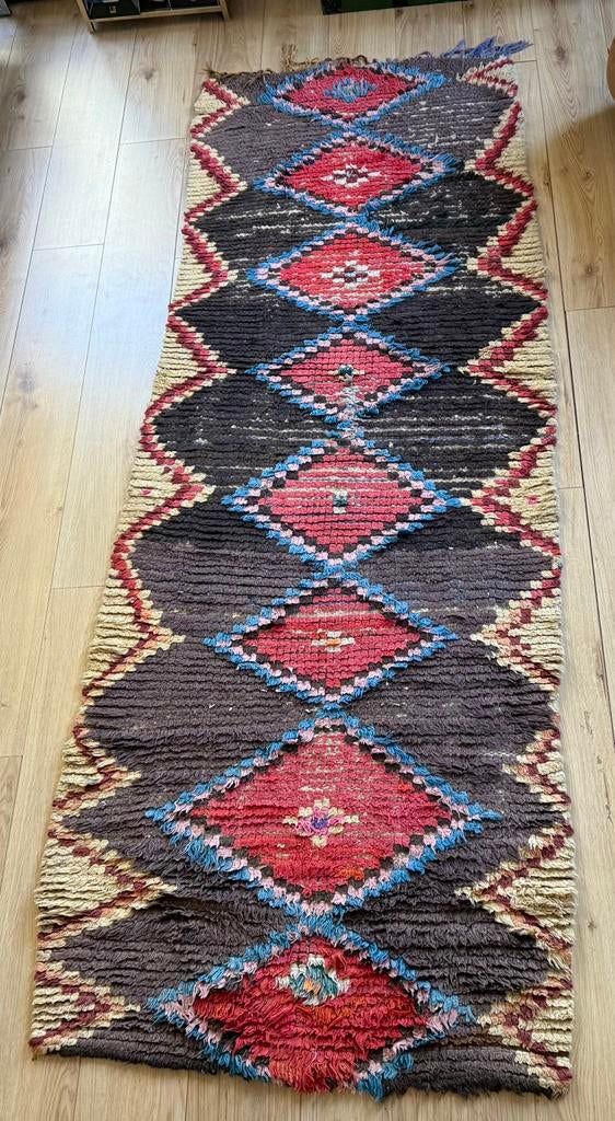 Vintage Marokkaanse Boucherouite loper / tapijt 267x97 cm, Info@bababoho.com, 200 cm of meer, Zo goed als nieuw, Bababoho