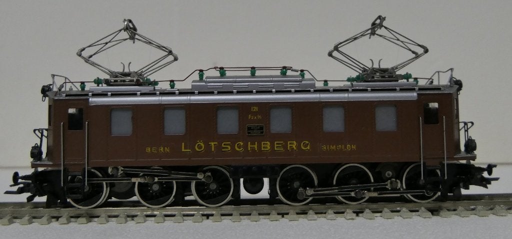 Metropolitan 702 BLS Ce 6/6, Overige merken, Ophalen of Verzenden, Zo goed als nieuw, Analoog
