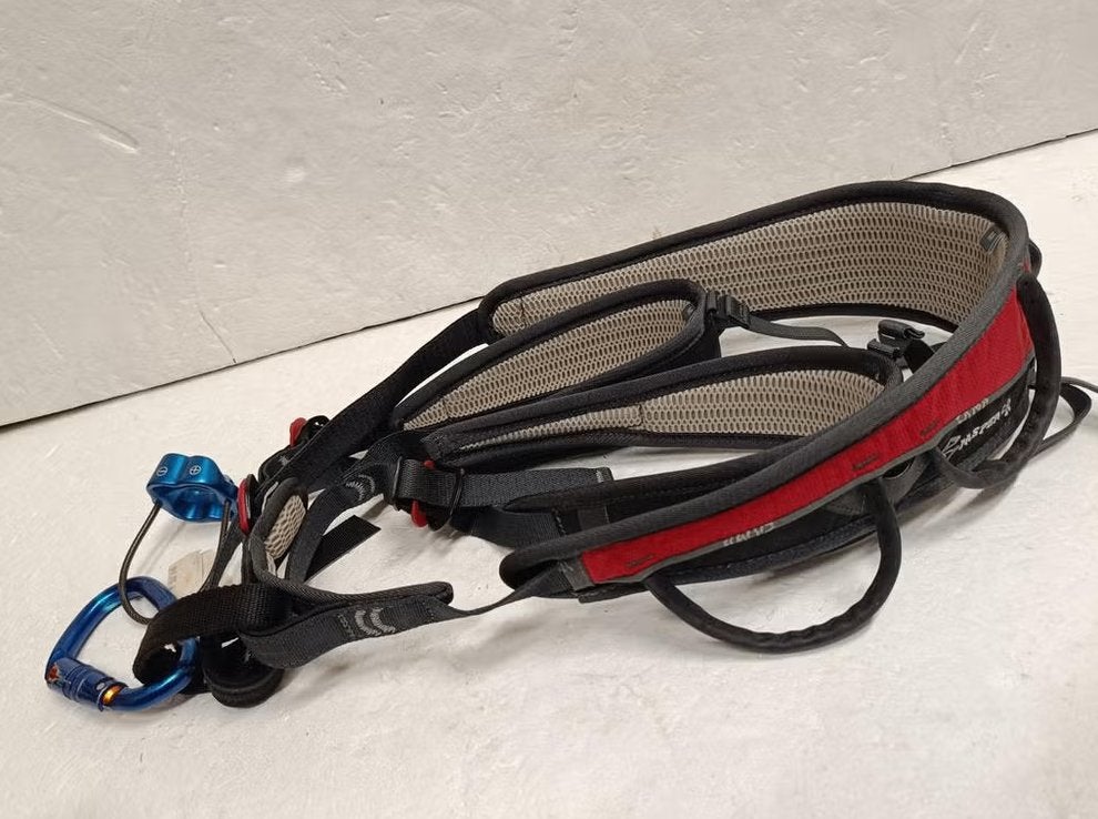 Klimgordel maat M camp Jasper cr met beveiligingmateraal, Klimsport-accessoire, Gebruikt, Ophalen of Verzenden