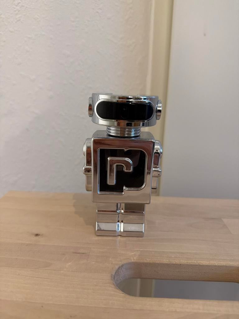 Paco Rabanne Phantom Eau de Toilette 50ML, Sieraden, Tassen en Uiterlijk, Uiterlijk | Parfum, Ophalen of Verzenden, Zo goed als nieuw