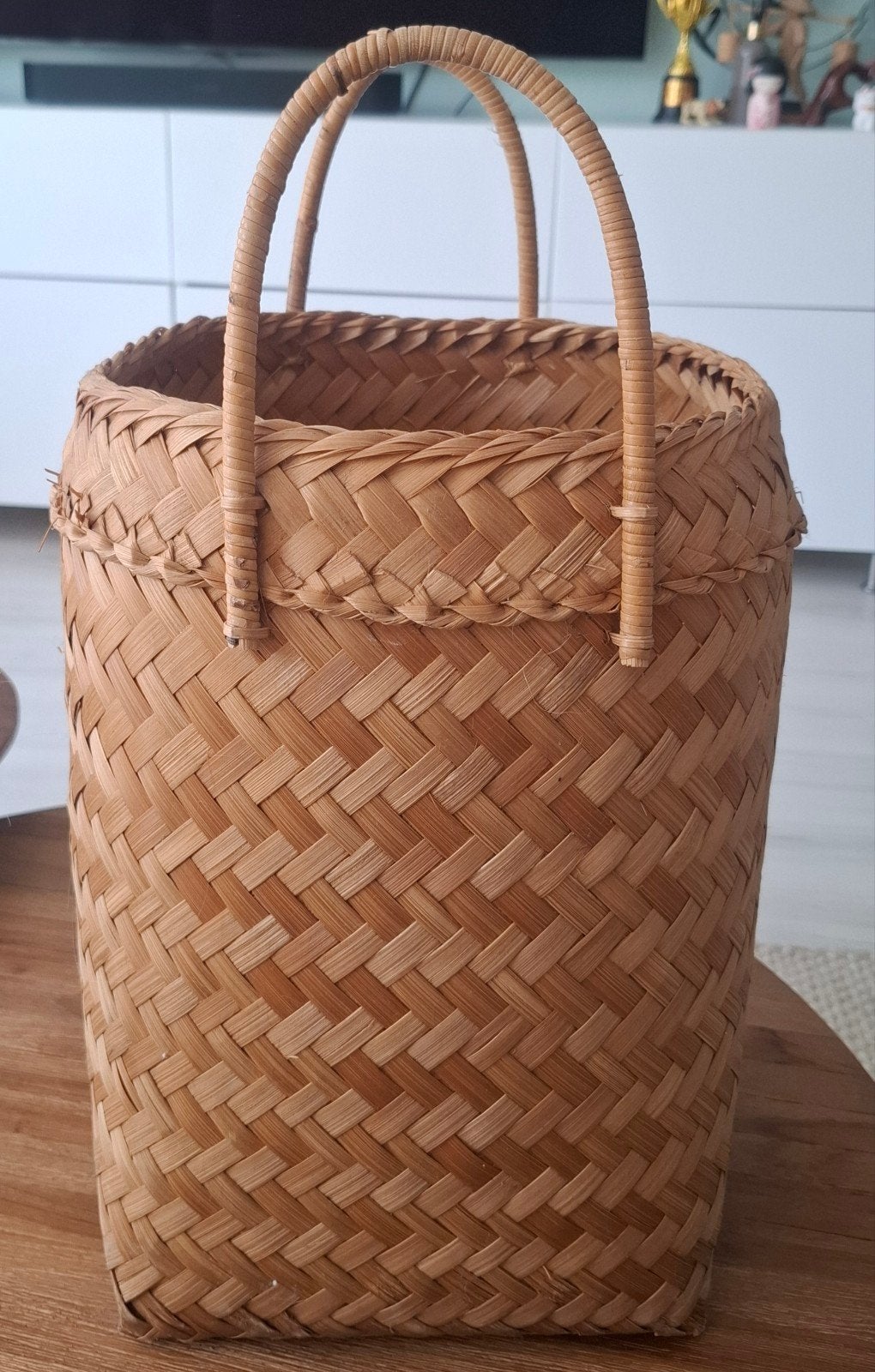 Handgemaakte bamboe mand uit Bali - 37 cm hoog, Overige materialen, Mand, Handgemaakt, Rond