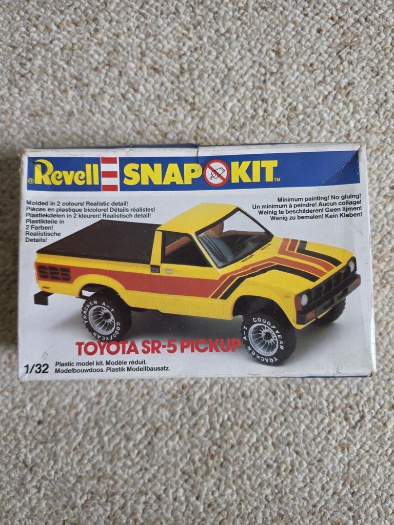 Revell Snap kit Toyota SR-5 pick up modelauto 1:32 bouwdoos, Auto, Verzenden, Revell, Groter dan 1:32