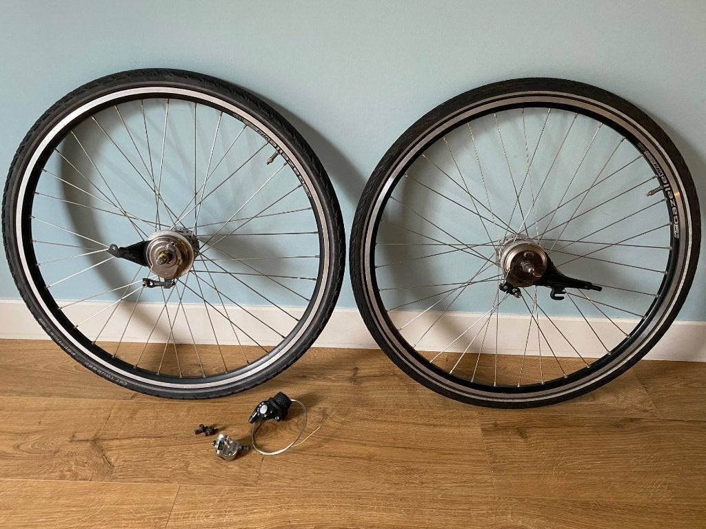 Gazelle 28 inch voorwiel en achterwiel 3 versnellingen, Fietsen en Brommers, Gebruikt, Elektrische fiets, Aluminium, Gazelle