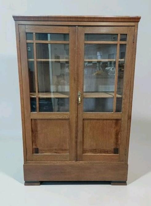 antieke kast Art Deco boekenkast