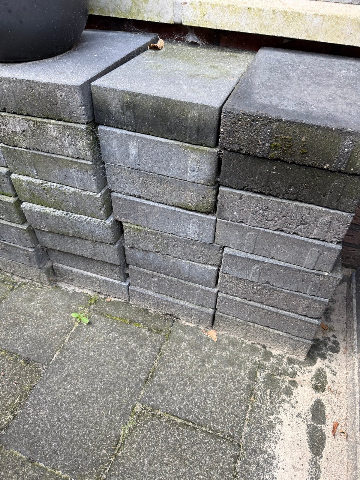 Gebruikte betonnen terrastegels - grijs, Ophalen, Gebruikt, 10 m² of meer, Beton