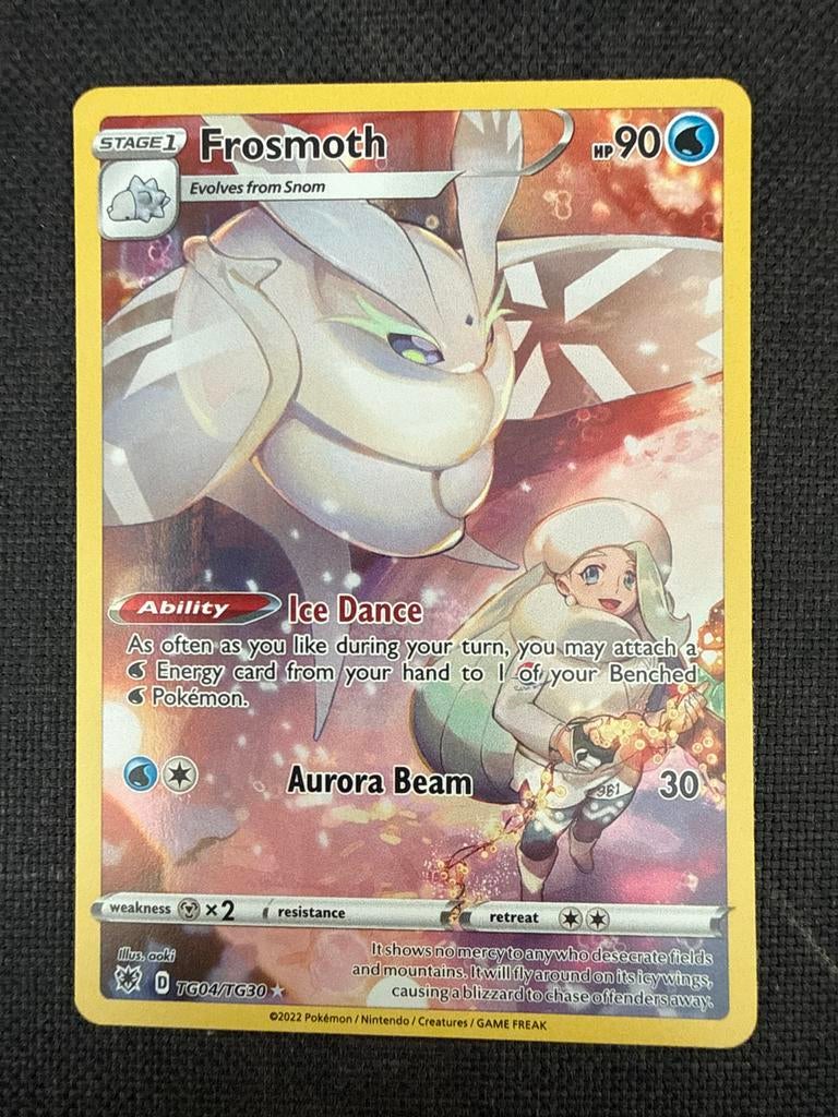 Frosmoth TG04/TG30 Pokémon Kaart - Ice Dance Ability, Ophalen of Verzenden, Zo goed als nieuw, Losse kaart
