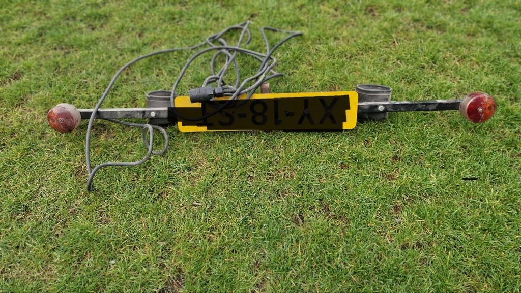 Lichtbak voor aanhanger of boottrailer, Ophalen