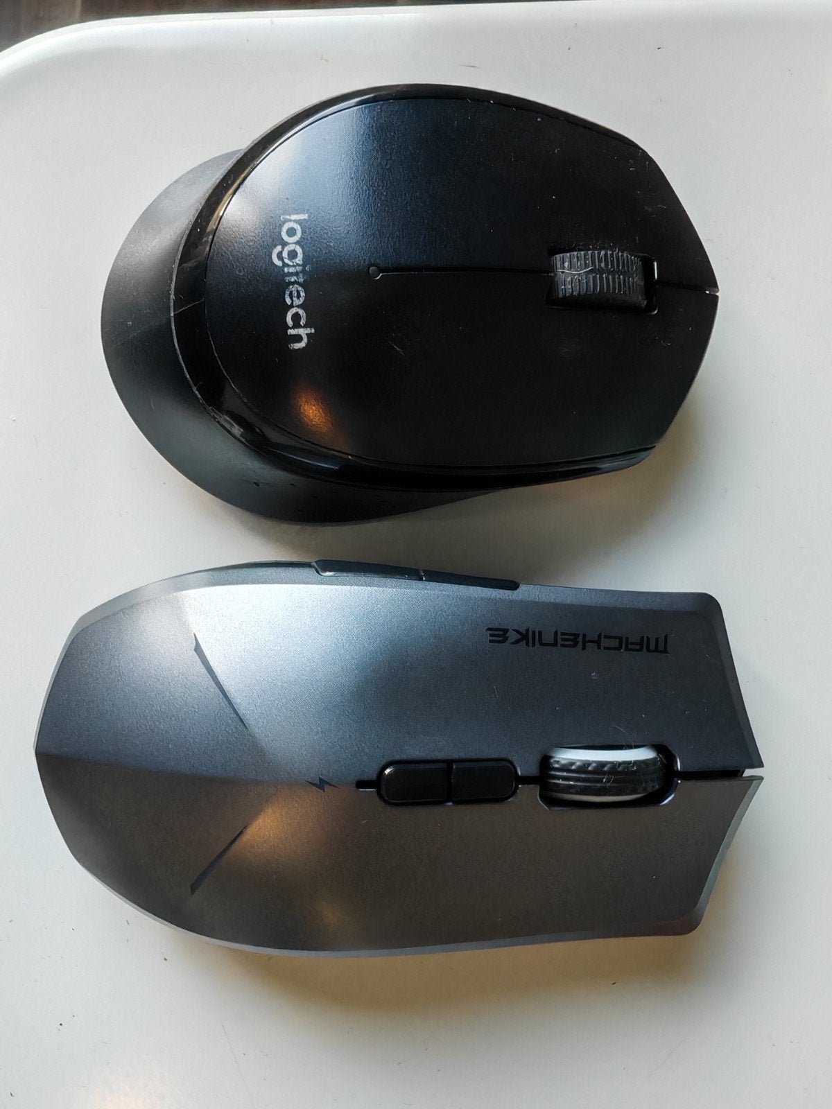 Logitech en Machenike Draadloze Muis Set, Computers en Software, Rechtshandig, Muis, Gebruikt, Ophalen of Verzenden
