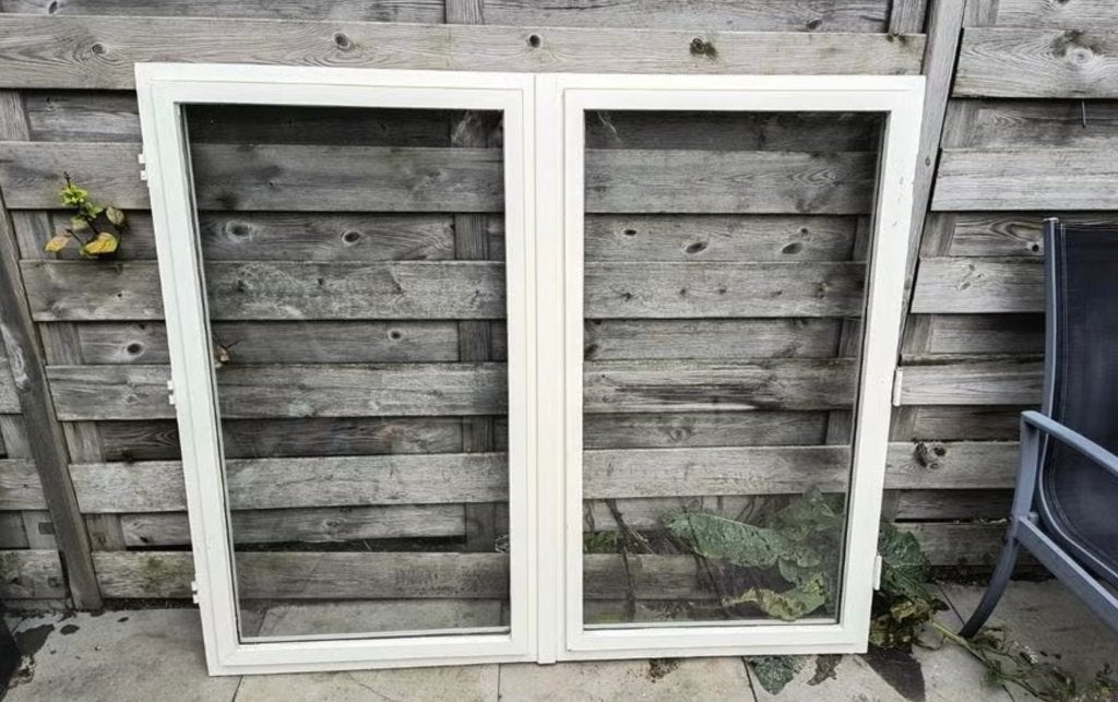 Te koop: Stolp ramen van hardhout met dubbel glas., Gebruikt, Raamkozijn, 75 tot 150 cm, Hout
