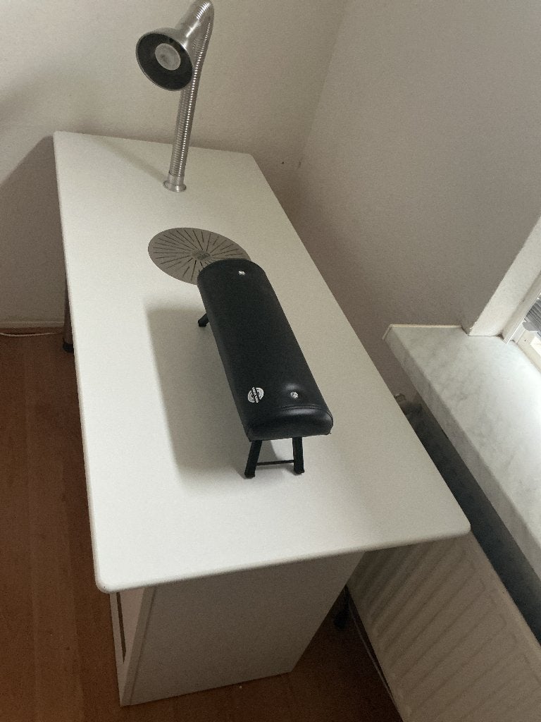 Zeer nette Purex nageltafel