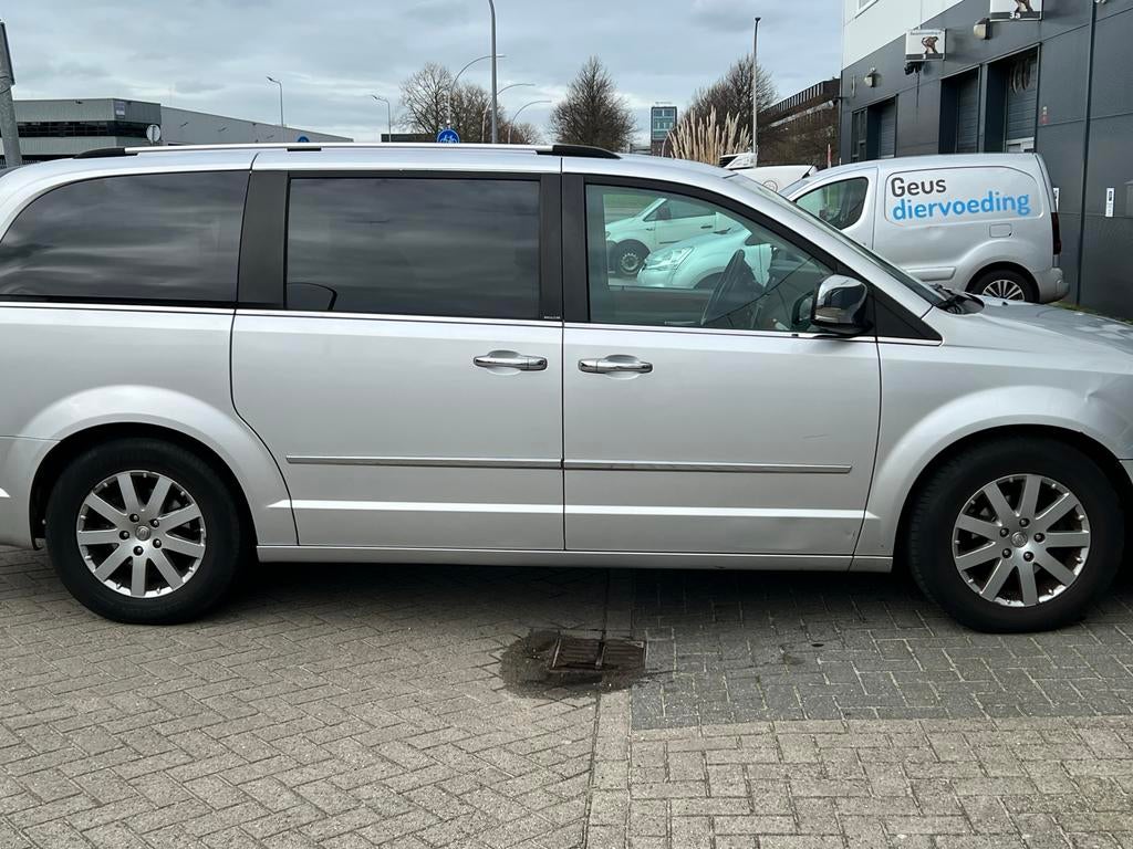 Chrysler Grand Voyager 3.8 I AUT 2008 Grijs, Auto's, 450 kg, Zwart, Grand Voyager, 7 stoelen