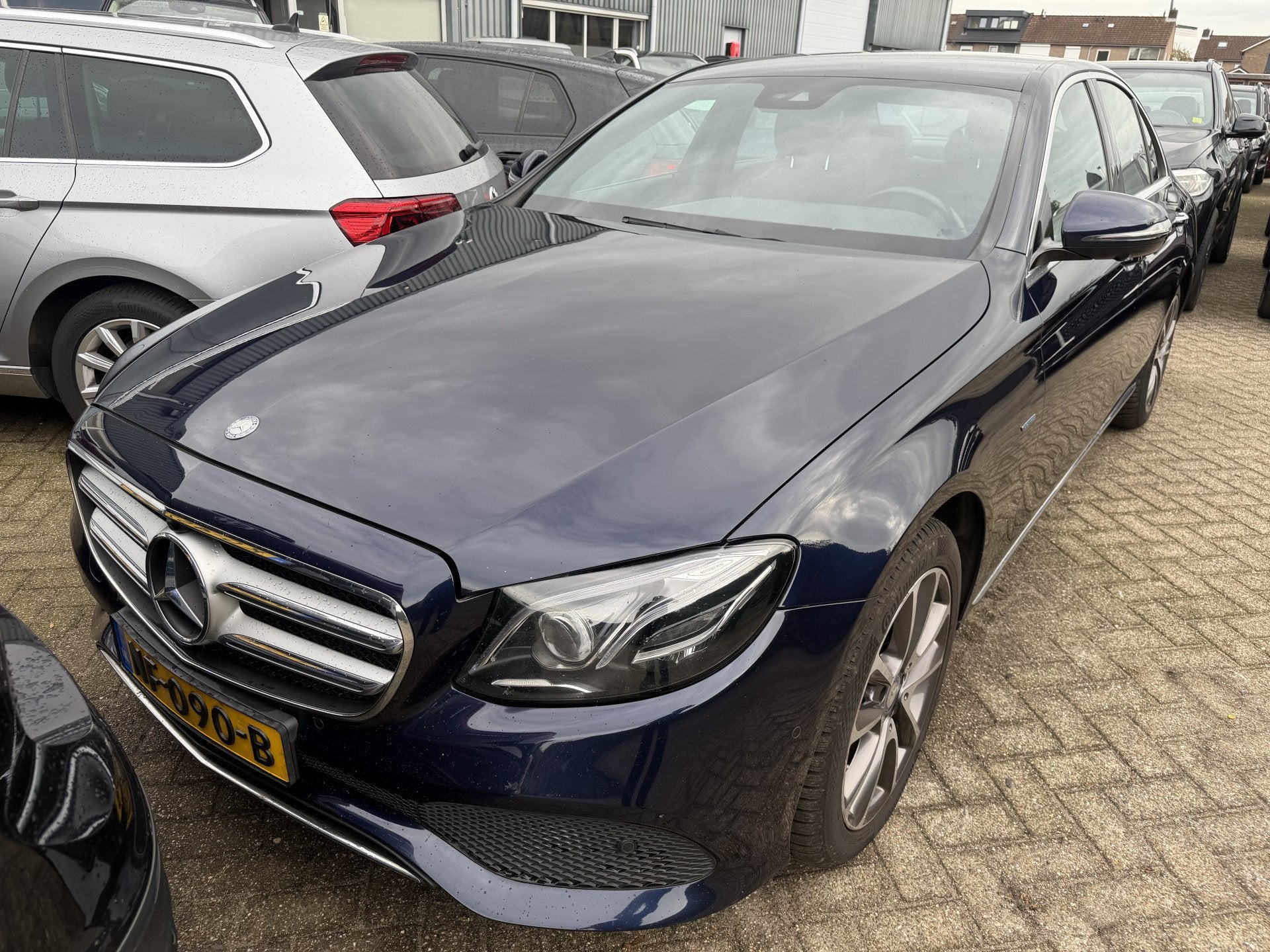 Mercedes-Benz E-Klasse 350 e Lease Edition (bj 2016), Auto's, Automaat, Achterwielaandrijving, Gebruikt, Euro 6