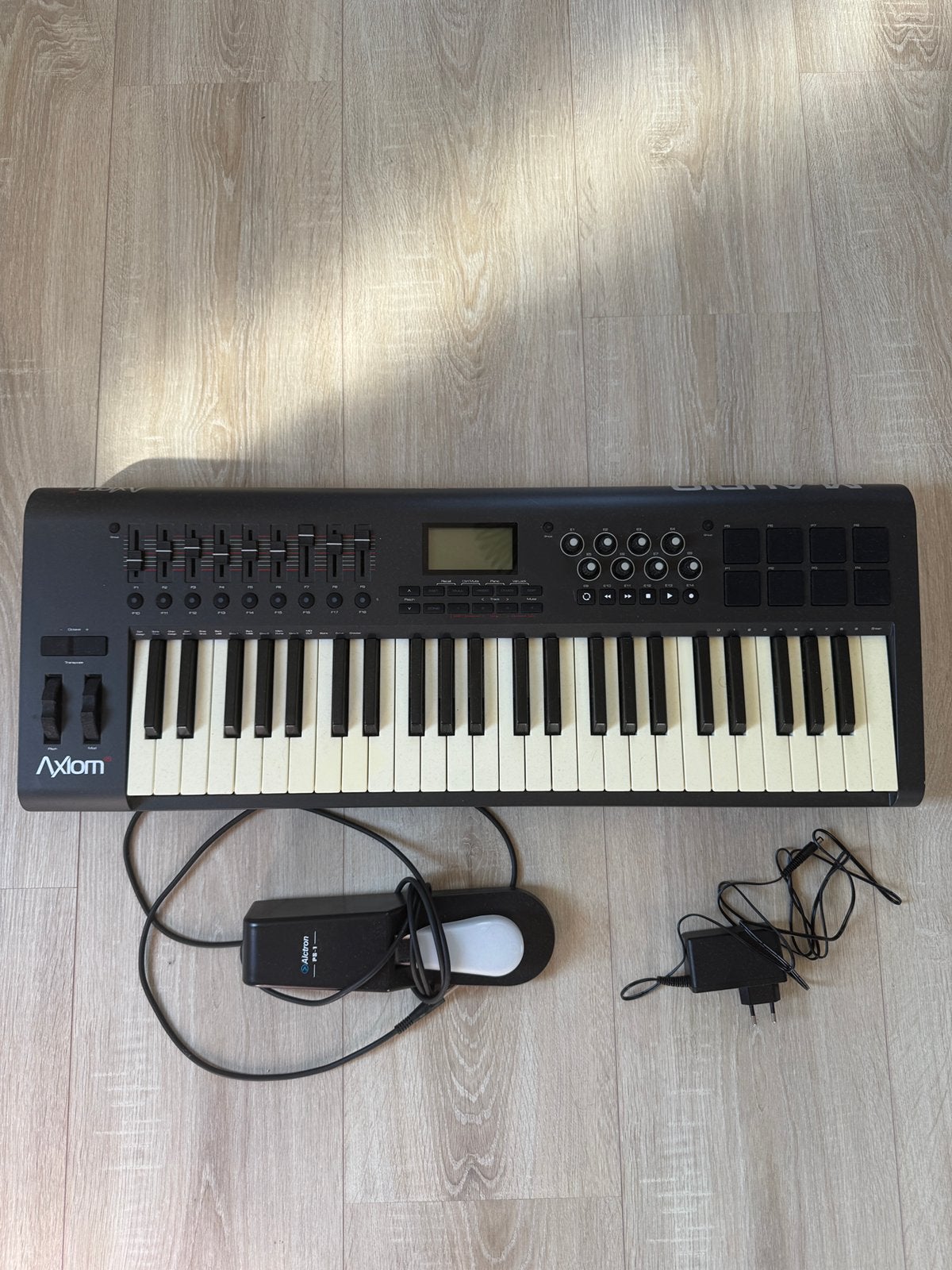 Axiom 49 Midi controller, Gebruikt, Met standaard, Ophalen, 49 toetsen