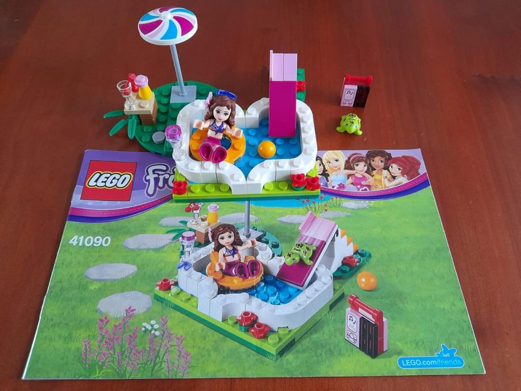 Lego friends Olivia's zwembad 41090 complete set met boekje, Compleet, Lego, Friends, Ophalen of Verzenden