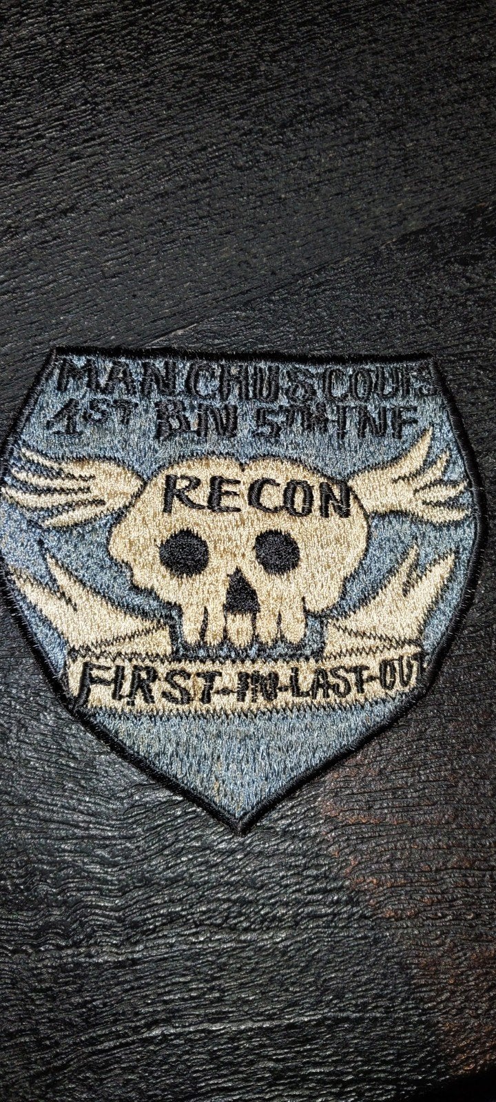 patch US Army Vietnam Manchu Scouts 1st Battalion 5th Infant, Verzamelen, Ophalen of Verzenden, Landmacht, Amerika, Embleem of Badge