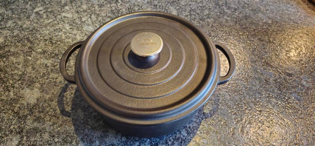 Gietijzeren pan van het merk cook2gether 28 cm, Gietijzer, Ophalen of Verzenden, Zo goed als nieuw, Keramische plaat