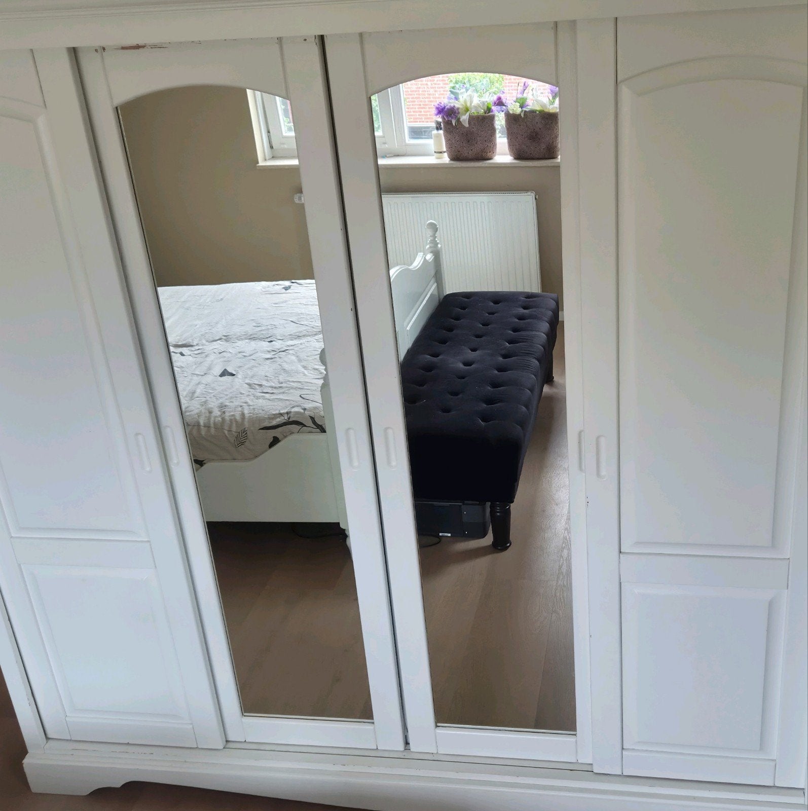 Witte kledingkast met spiegeldeuren, Huis en Inrichting, Kasten | Kledingkasten, Gebruikt, Glas, 150 tot 200 cm, Modern klassiek