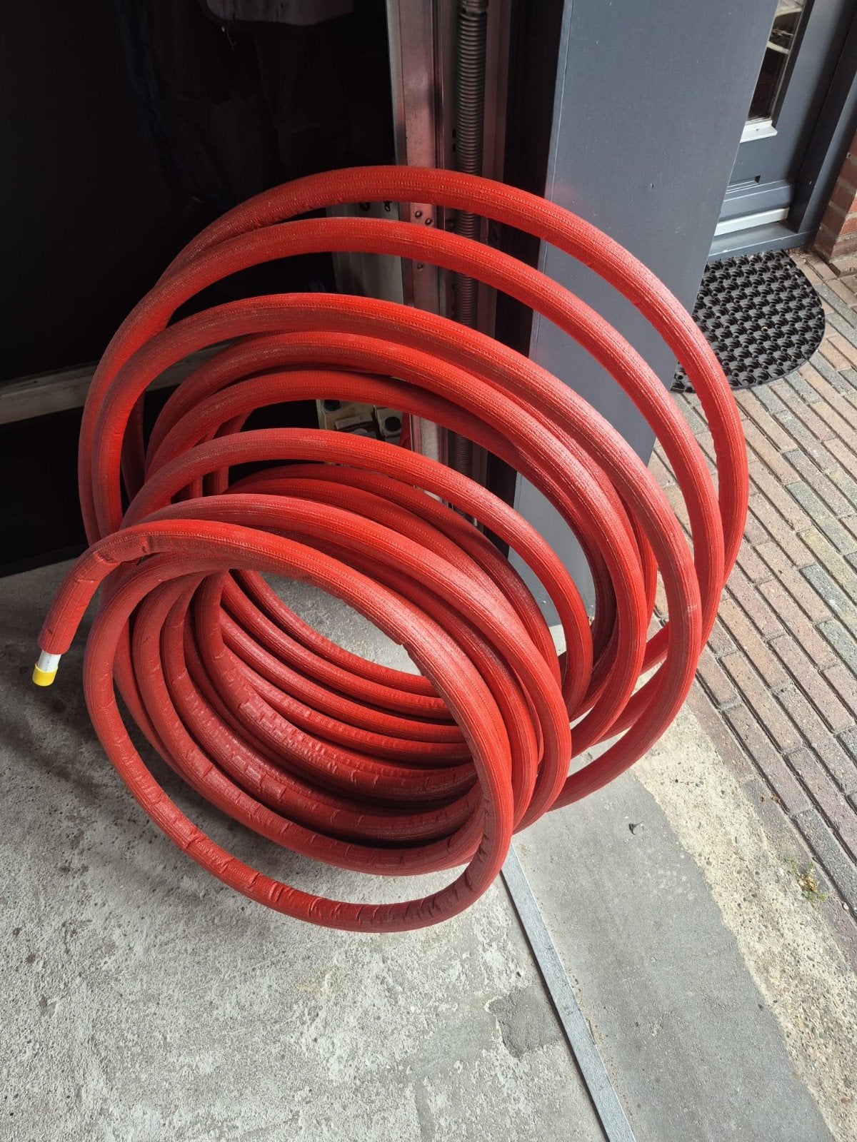 Maincor rood en blauw 20 x 2.25, Ophalen, Overige materialen, Overige typen, 20 tot 40 mm
