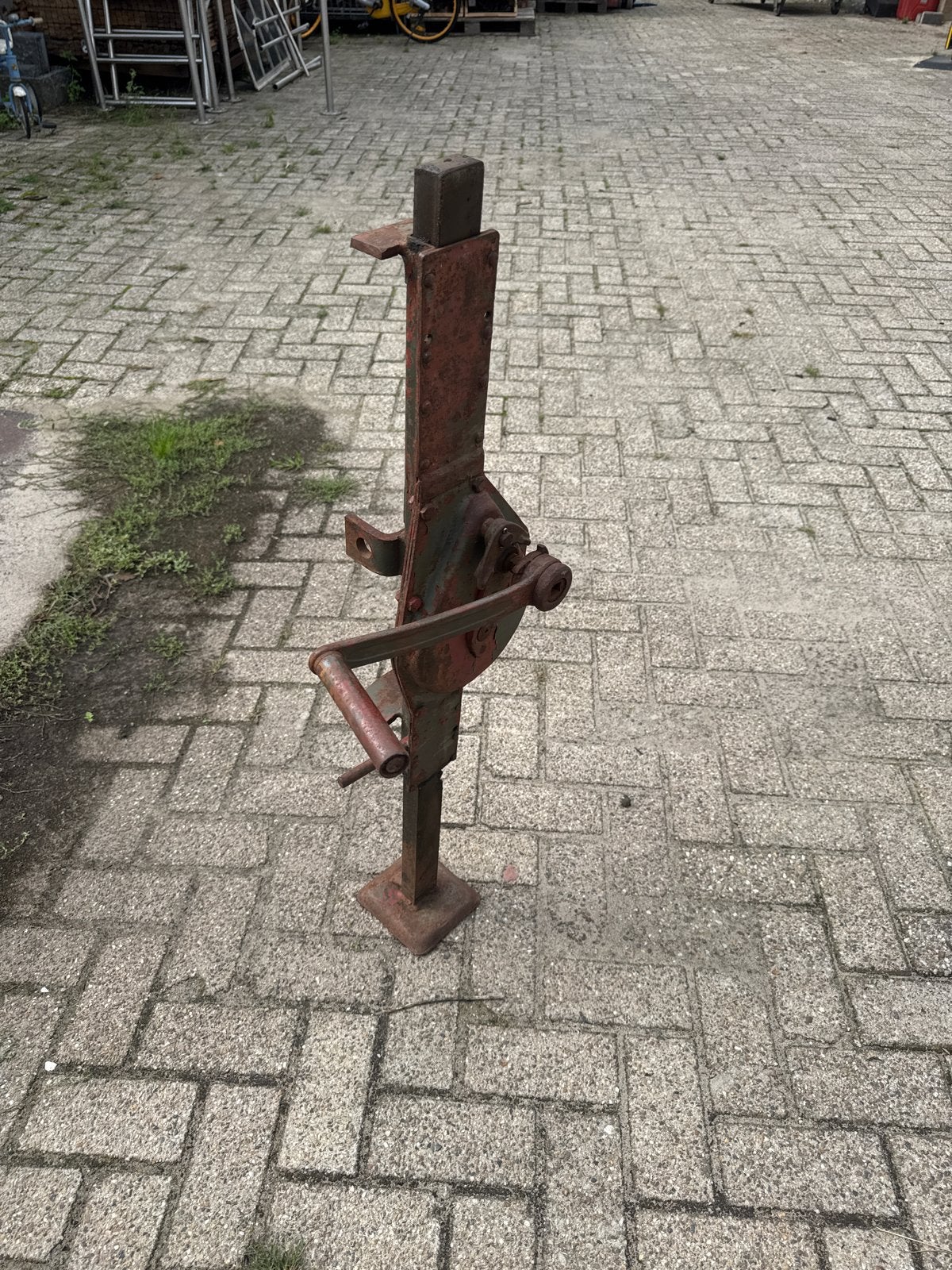 Oude dommekracht - robuuste mechanische krik, Ophalen, Gebruikt, Mechanisch, Potkrik