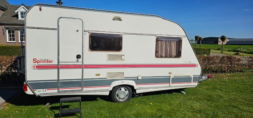 Caravan Beyerland Sprinter 443B 2004, Caravans en Kamperen, Standaardzit, Frans bed, 750 - 1000 kg, Particulier