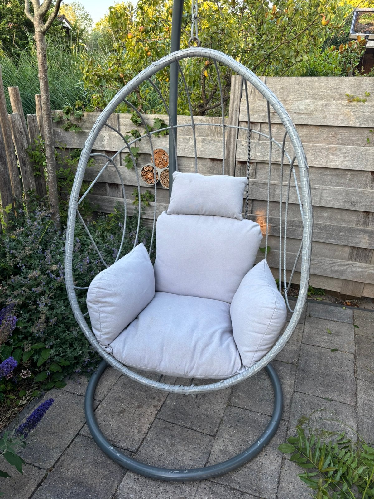 Hang stoel / hang ei, Ophalen, Zo goed als nieuw