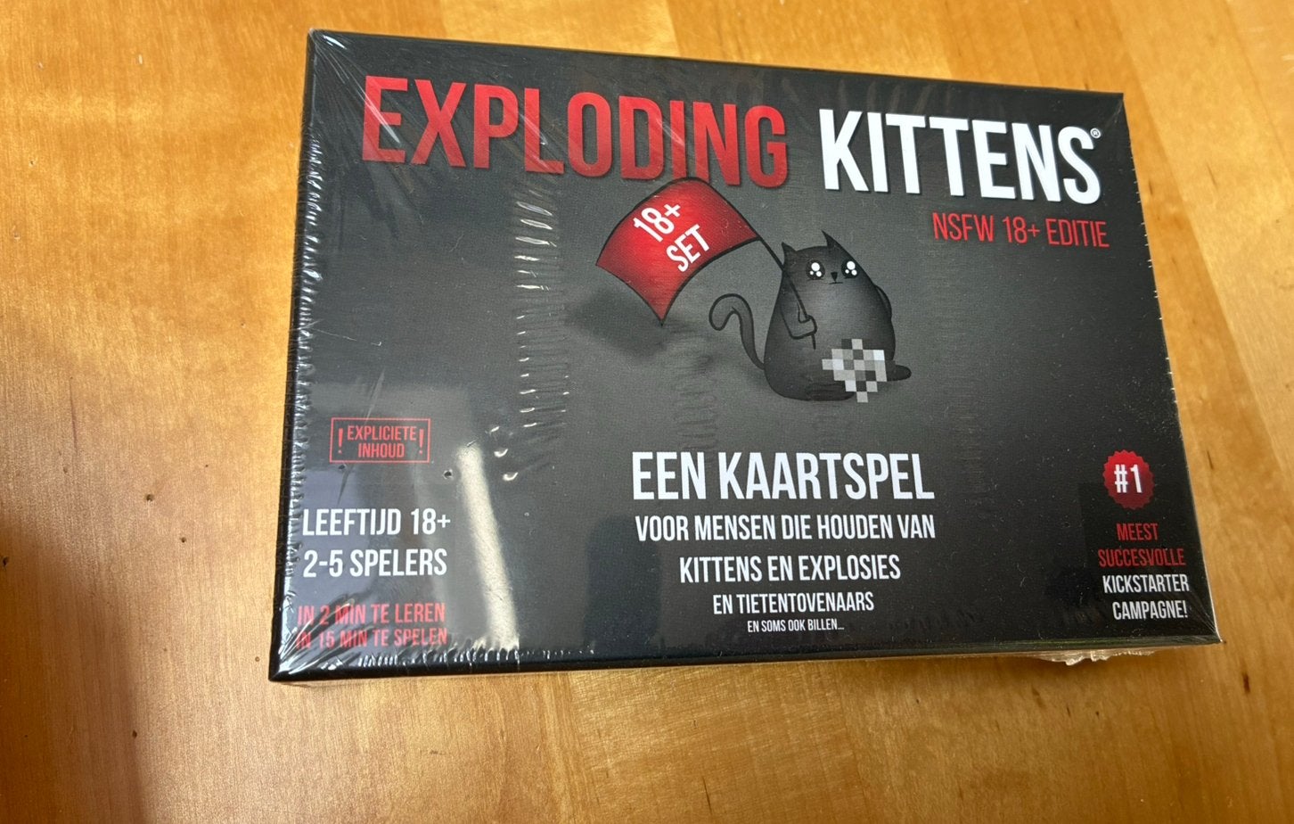 Exploding Kittens (geseald) NSFW 18+, Ophalen of Verzenden, Nieuw