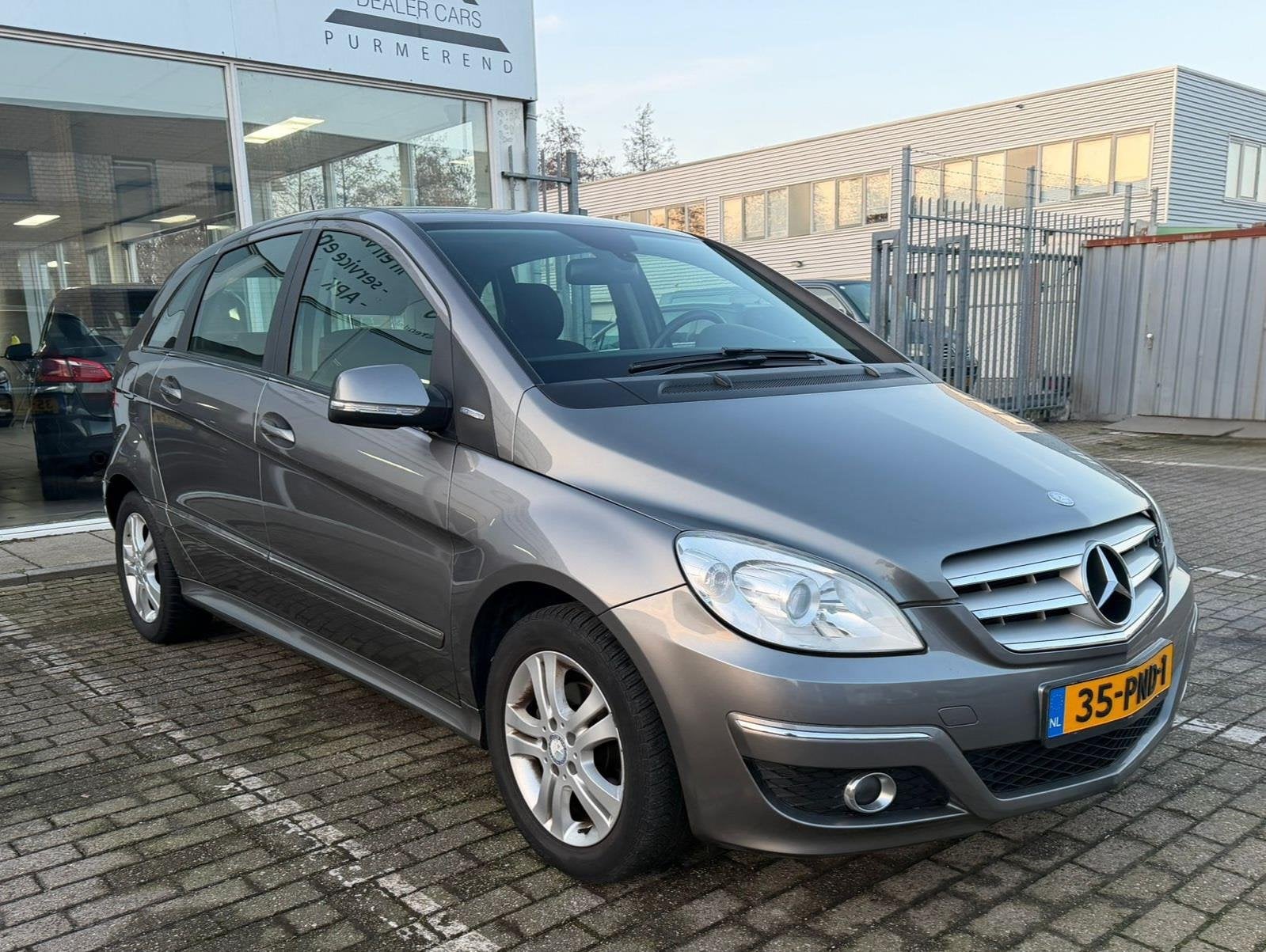 Mercedes-Benz B-klasse 160 BlueEFFICIENCY Business Class, Voorwielaandrijving, Euro 5, Start-stop-systeem, Origineel Nederlands