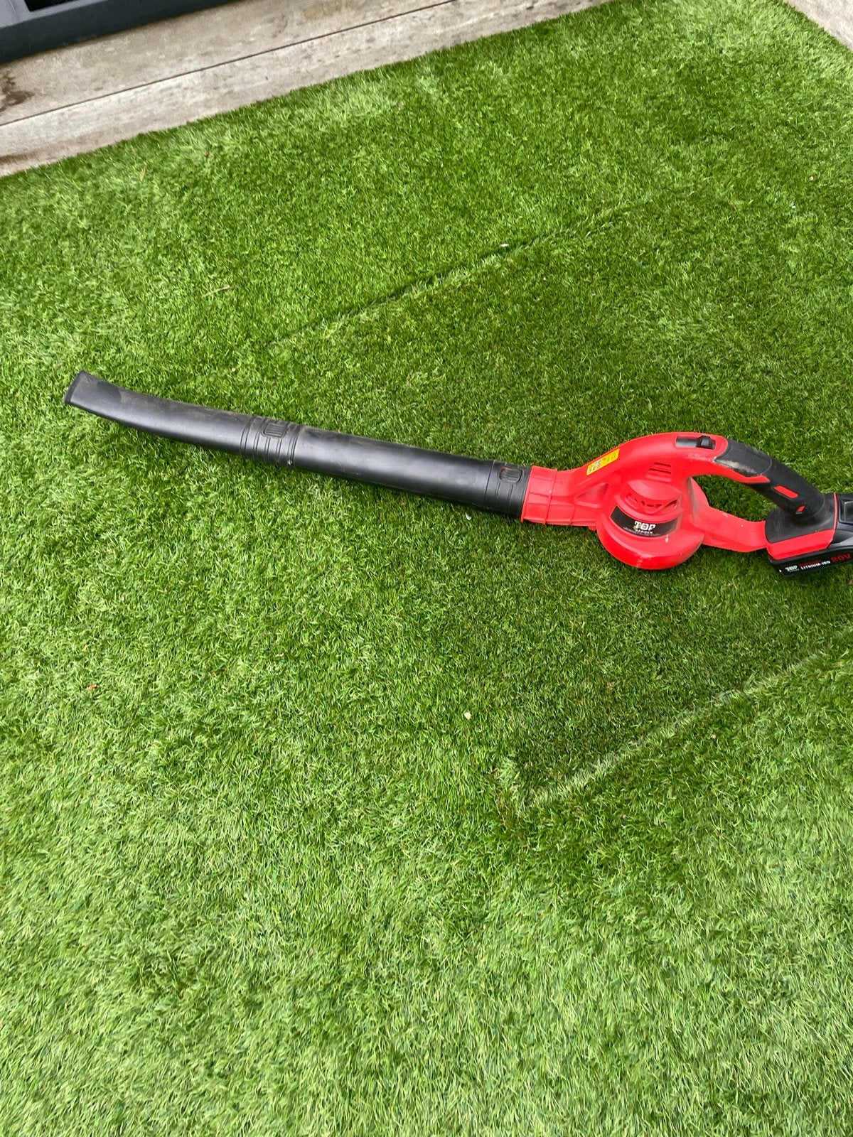 Top Garden Compact 20V Li-ion Bladblazer 02070-200-00020, Tuin en Terras, Ophalen, Gebruikt, Accu, Handgedragen