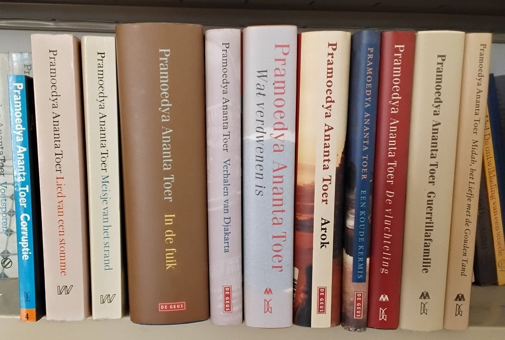 Pramoedya Ananta Toer. Veel titels., Ophalen of Verzenden, Zo goed als nieuw