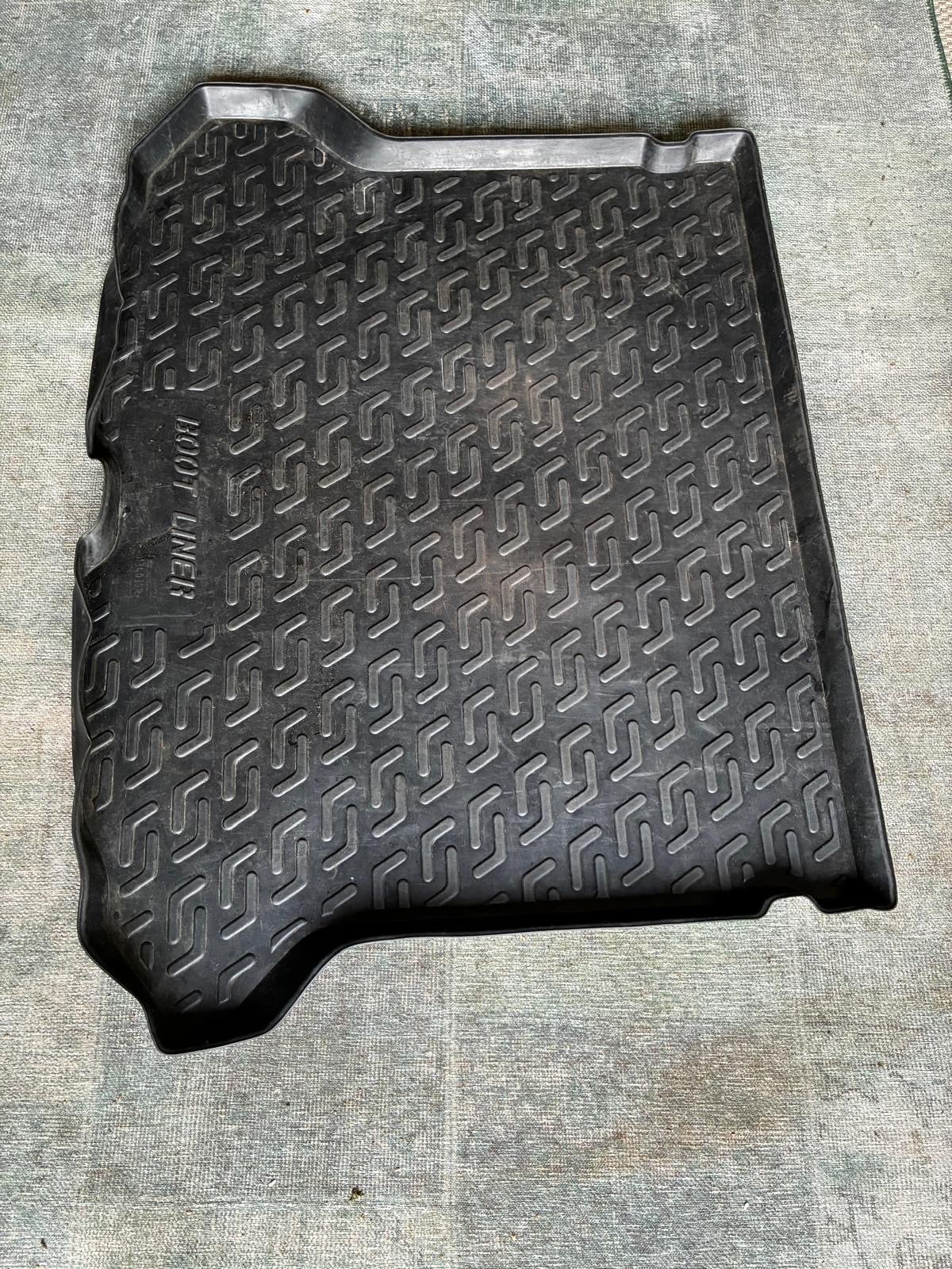 Beschermmat rubber Volvo XC60, Ophalen, Gebruikt