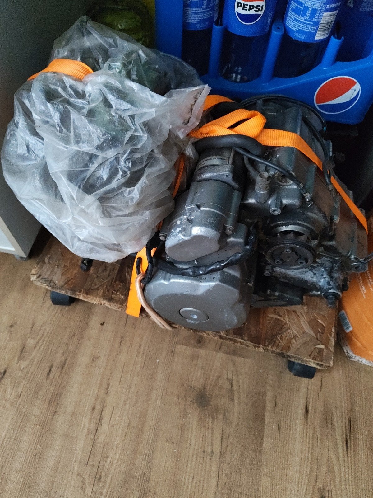Suzuki Freewind motorblok (ook voor DR aanpassing), Ophalen, Gebruikt