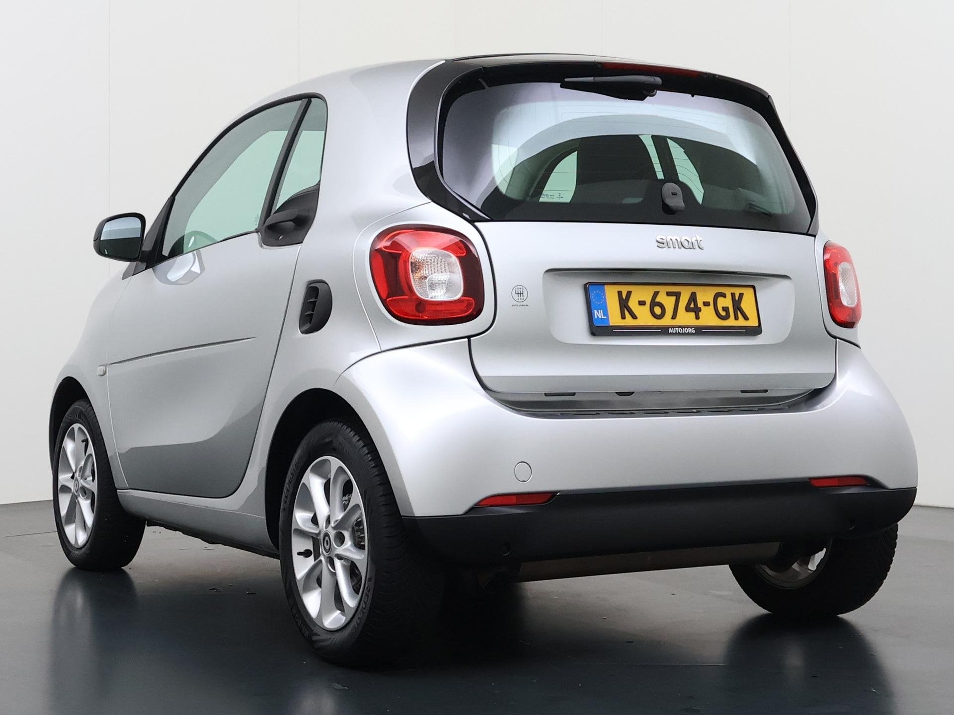 smart fortwo 1.0 Passion Automaat | Panoramadak | Cruise con, Auto's, Smart, Automaat, Gebruikt, Euro 6, 2 stoelen